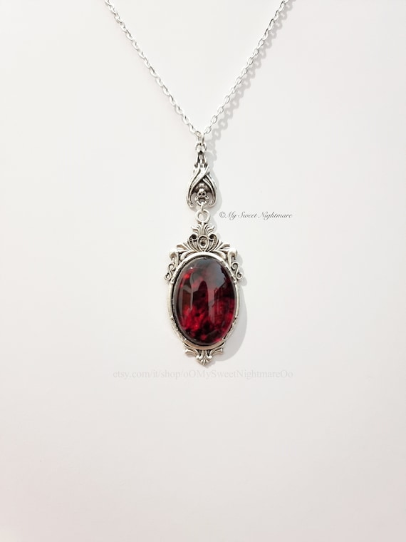 Gothic Jewelry Vampire Necklace Bloody Jewelry Bat Necklace