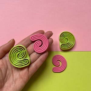 C Shaped Squiggle Cutter for Polymer Clay Earrings, Necklace or Cookie Making Abstract Wiggly Art Shape image 3