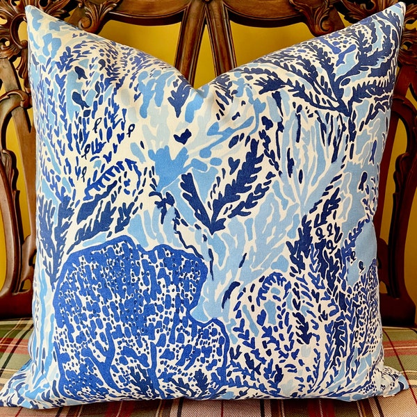 SAMPLE SALE Lee Jofa Lilly Pulitzer Let's Cha Cha Beach Blue Well Connected Bright Navy Back Custom Pillow Cover Back 20"