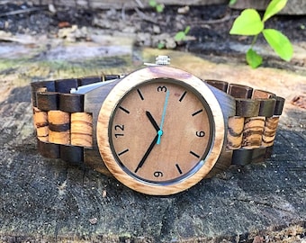 Relojes de madera para hombre / Reloj de madera grabado / Regalo de Navidad / Regalo personalizado para el esposo / Regalo de quinto aniversario