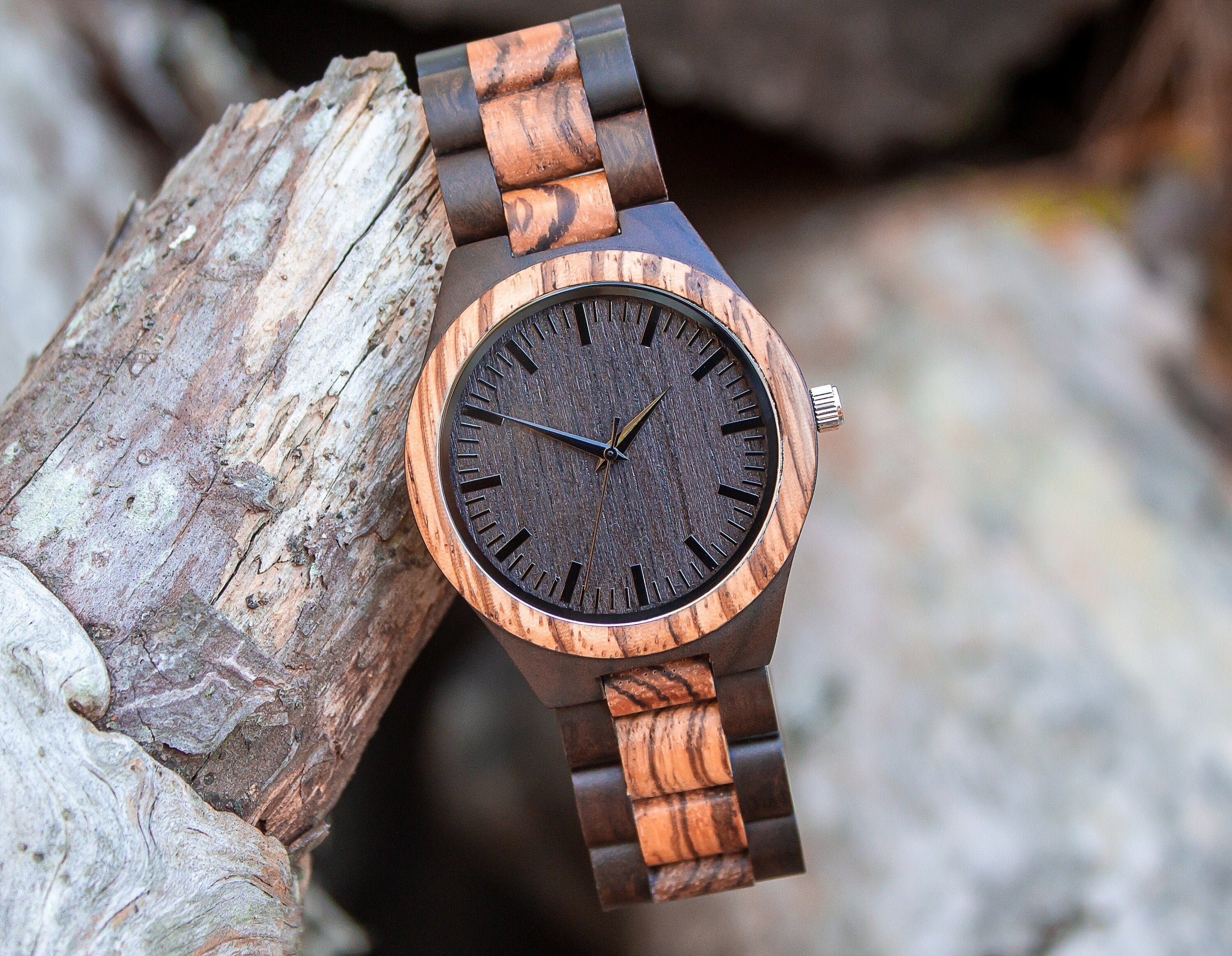 Wooden Watches - A Unique 5 Year Anniversary Gift For A Special Occasi –  The Wood Look