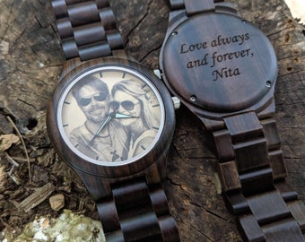 Orologio in legno con foto / Regalo di San Valentino dalla moglie / Orologio in legno da uomo inciso / Orologio con foto / Orologi fotografici personalizzati / Regalo di compleanno