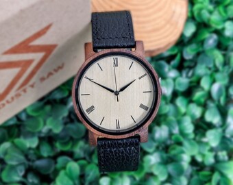 Herrenuhr aus Holz mit Gravur | Minimalistisches Lederband