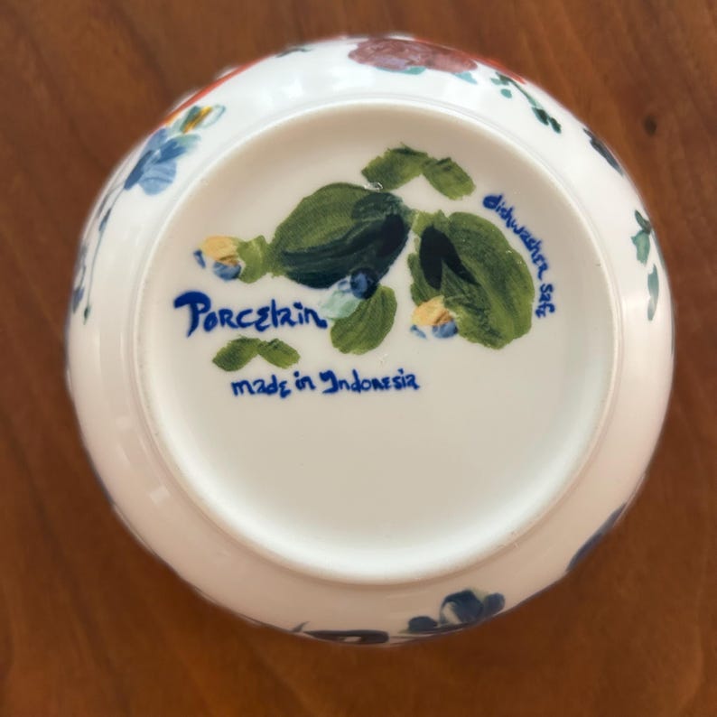 Anthropologie Avian Canopy Soup Salad Bowl Floral Indonesia Qty 1