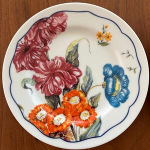 Anthropologie Salad Plates 8” Flower Dessert Plates Set of 2 afbeelding 6