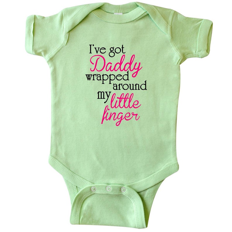 I've got Daddy Wrapped Around My Little Finger by Etsy