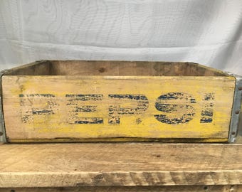 Vintage antique pepsi cola crate