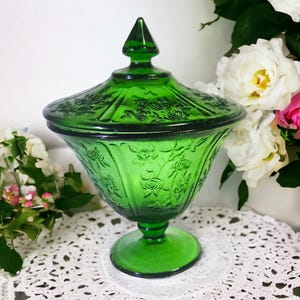 Vintage Green Glass Sharon Cabbage Rose Lidded Compote Pedestal Candy Dish 7.5&quot; H