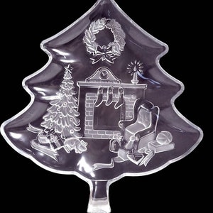 Vintage Mikasa Crystal Holiday Classic 13.5&quot;  Christmas Tree Shaped Serving Platter Discontinued