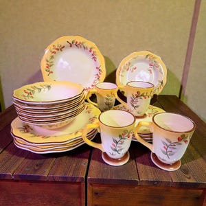 18 Piece Dinnerware - Etsy
