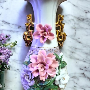 Vintage Porcelain Capodimonte Italian Style 10&quot; Pierced Vase Applied Flowers Gold Handles