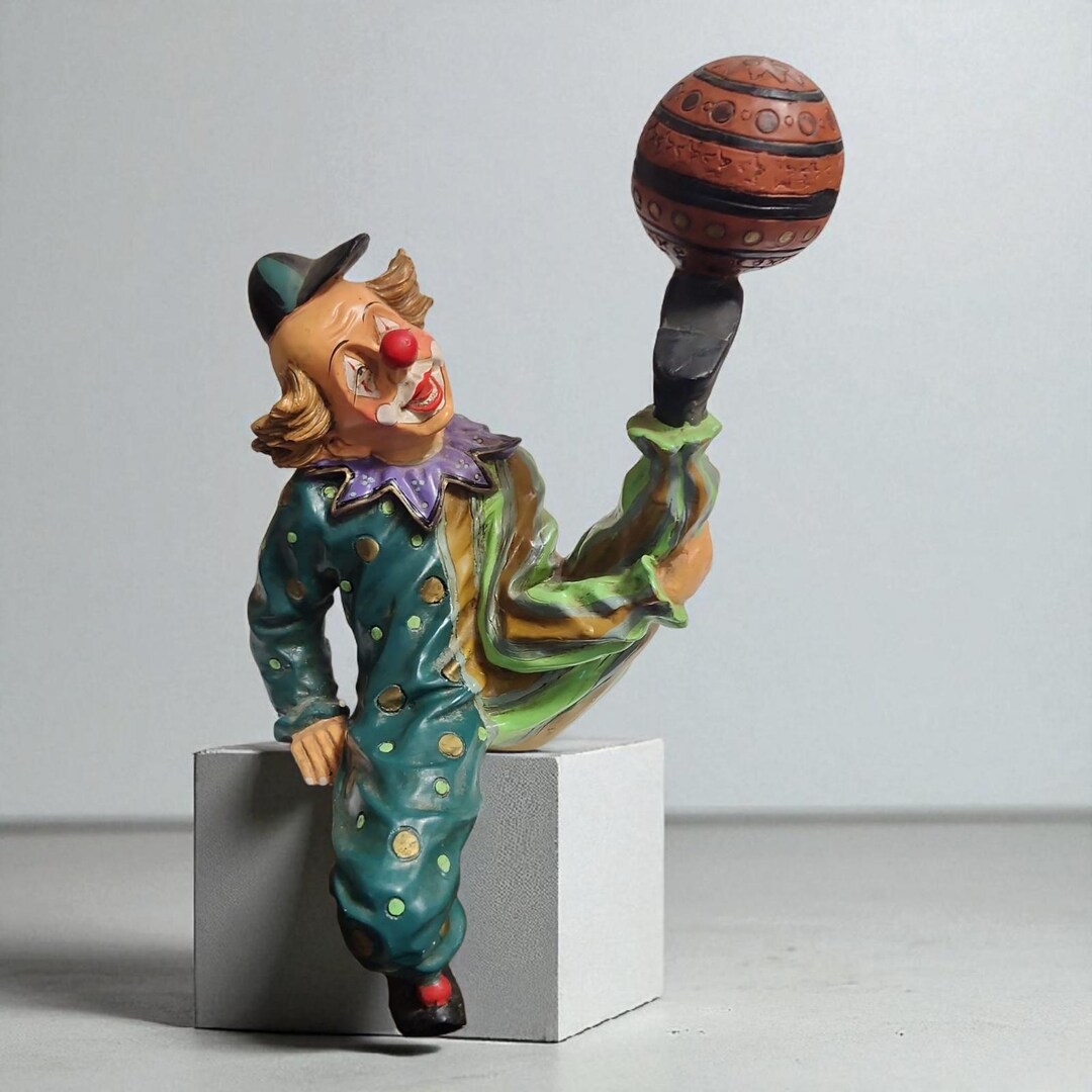 Vintage Clown Shelf Sitter Figurine Resin 14" Circus Decor Ball ...