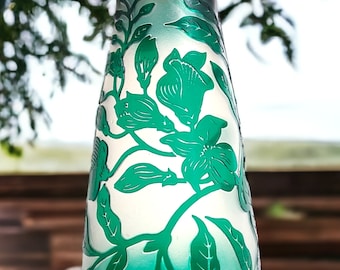 Kelsey Murphy Pilgrim Art Glass Cameo Etched Cranberry Red Vase 6