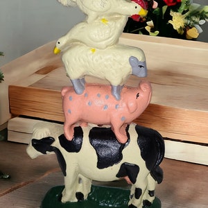 Vintage Hand Painted Cast Iron Metal Barnyard Farm Animals Cow, Pig, Sheep, Goose, Chicken Totem Doorstop 8.5&quot; H x 5&quot; W Farmhouse Decor
