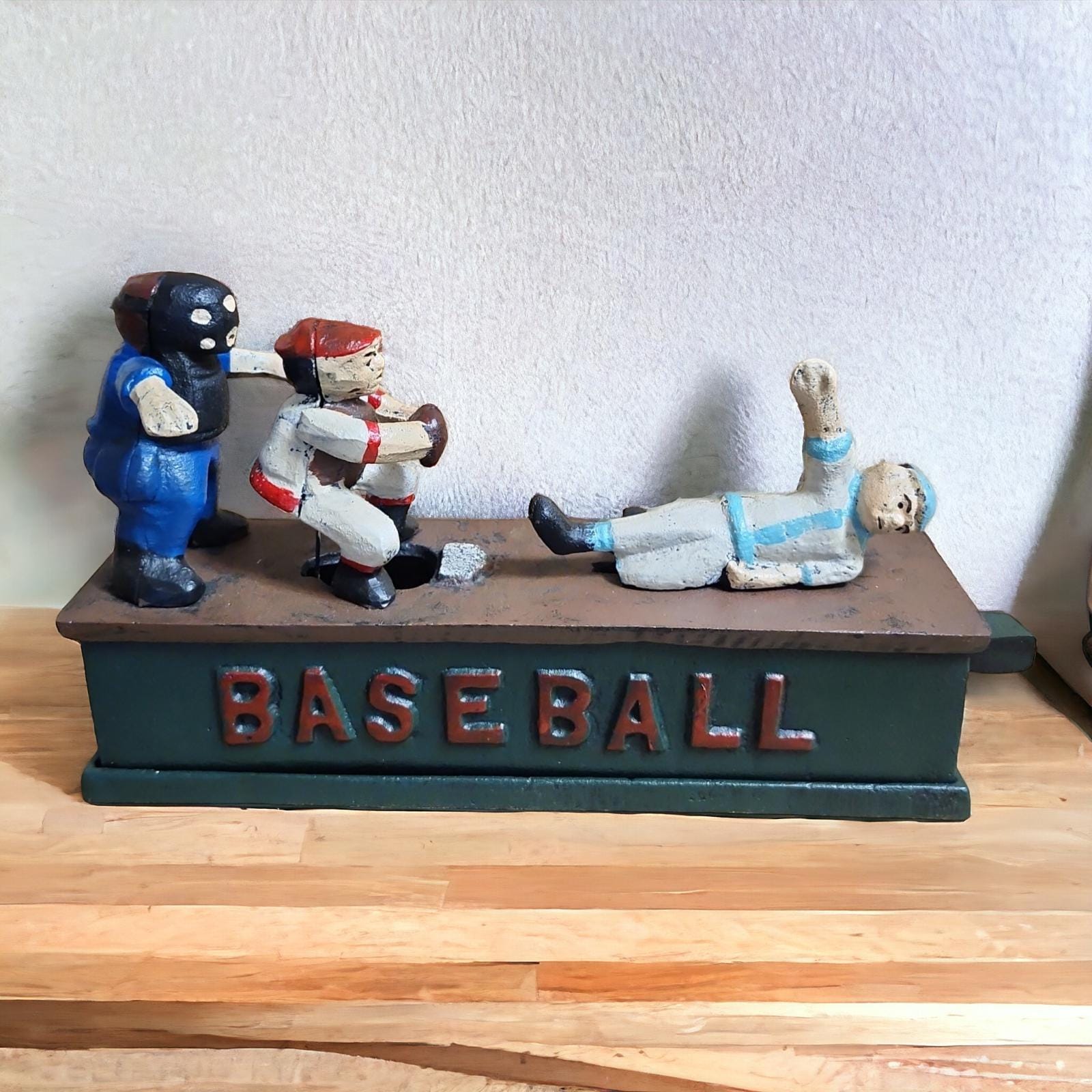 Vintage Cast Iron Metal BASEBALL Runner Sliding Home Mechanical Coin Piggy  Bank Still 9.5\, image size:1600x1600