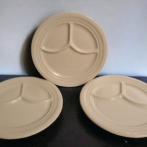 Set of 3 Vintage Shenango Restaurant Ware Incaware Inca Ware  Tan 9.75&quot; Divided Grill Plates New Castle, PA ca 1952