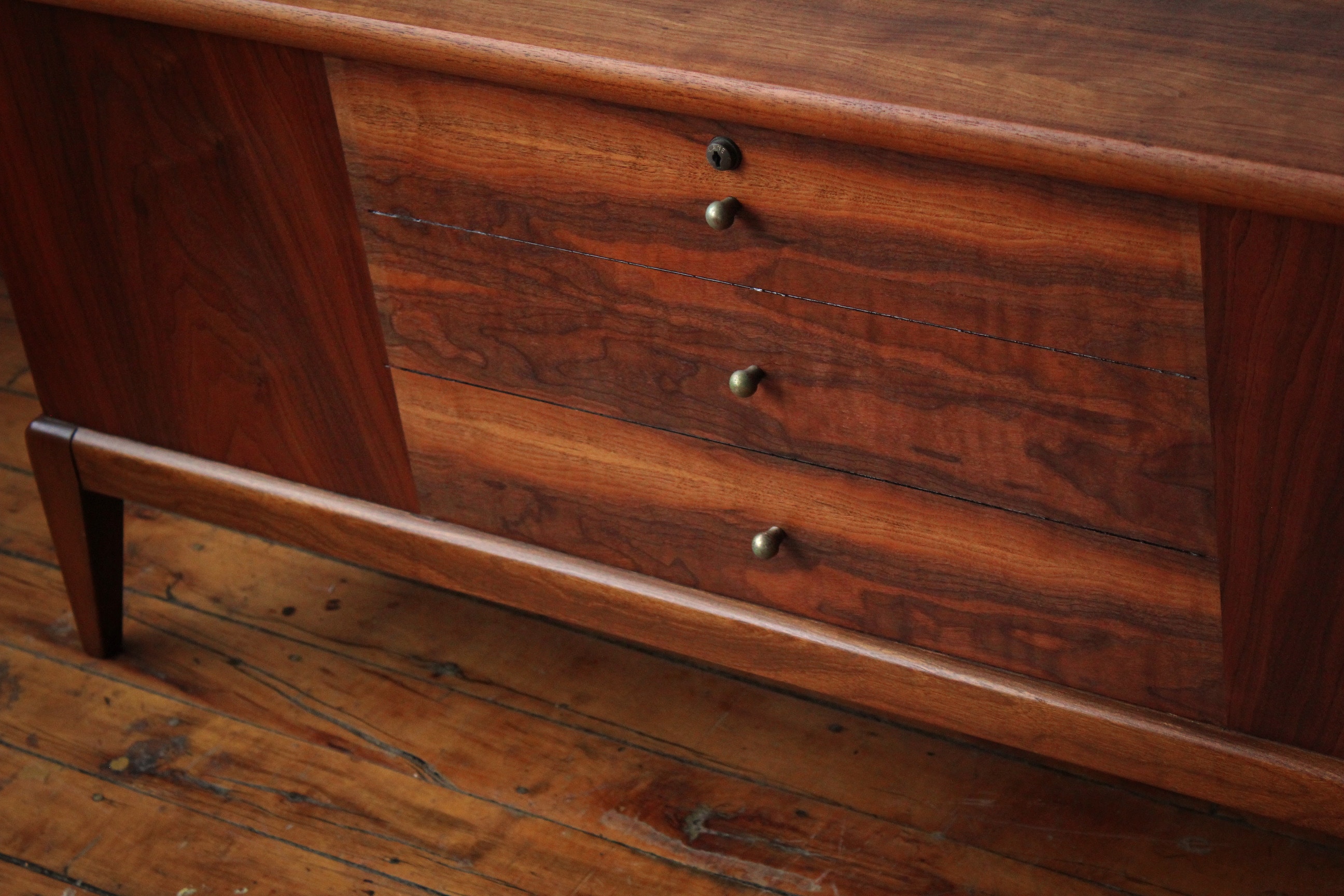 Restored Lane Cedar Chest with Original Key and Tags