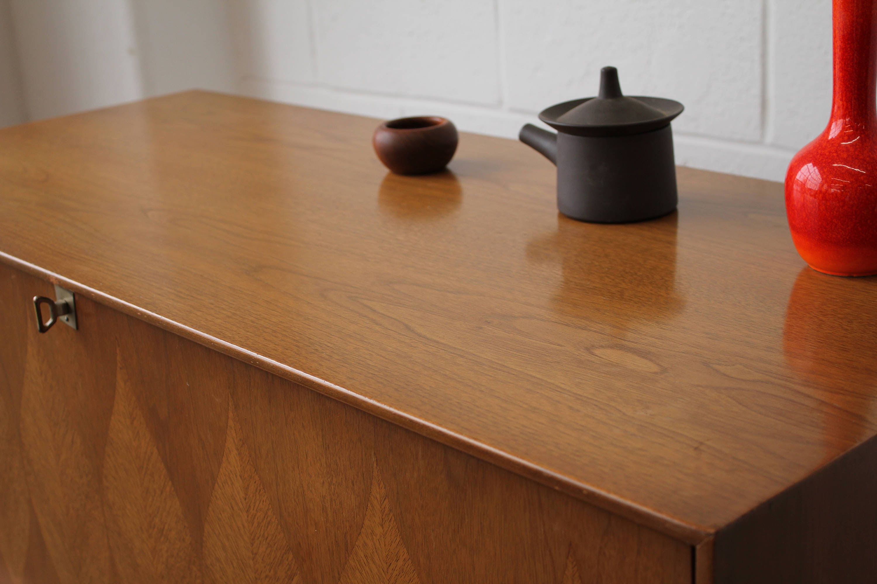 MCM DropFront Dresser with LeafPatterned Door