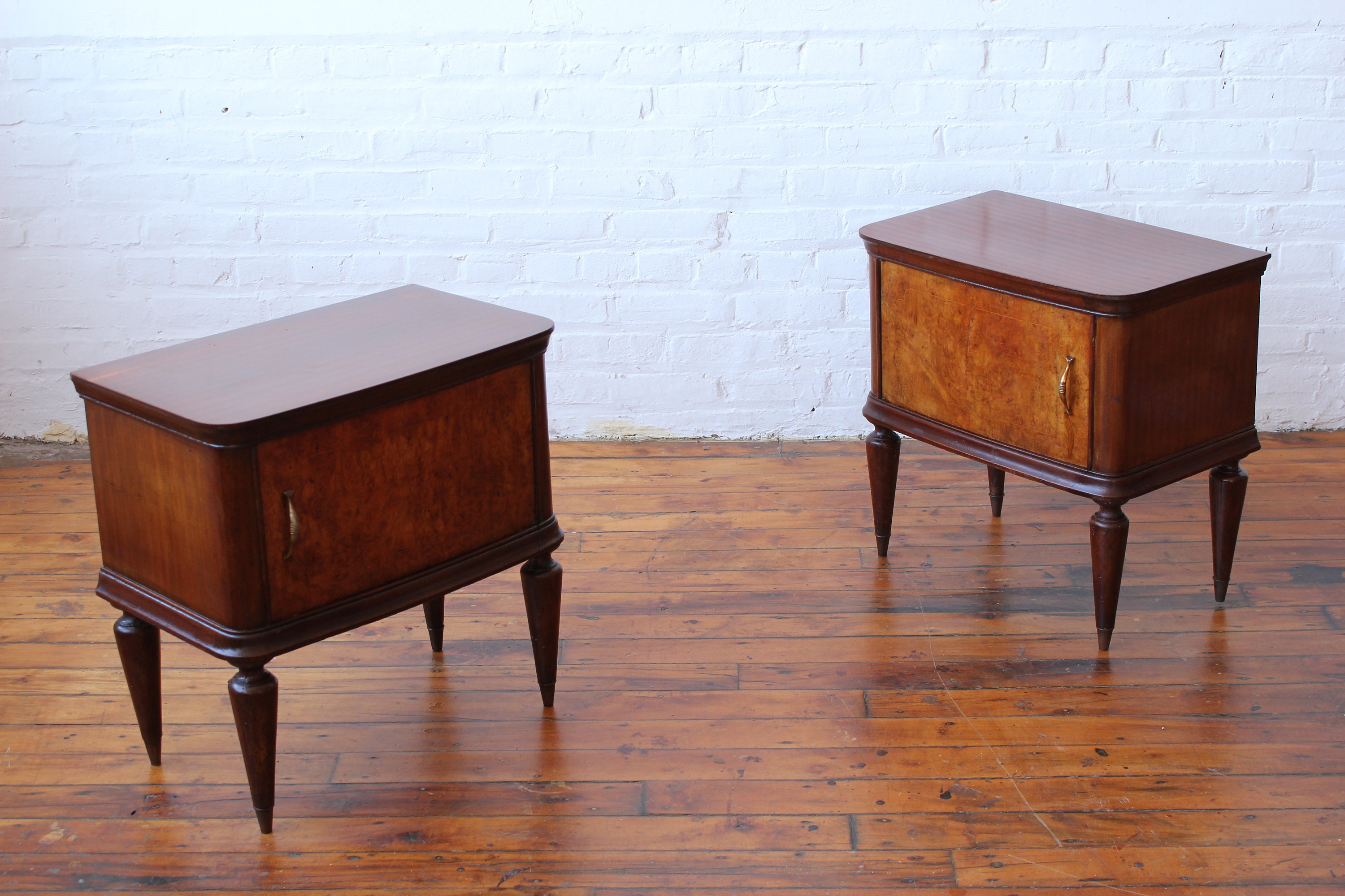 Pair of Italian Modern Burlwood Nightstands
