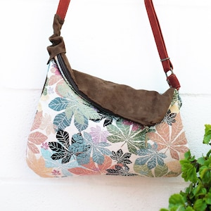 Zachte hobo tas crossbody met kleurrijke bladeren, Canvas crossbody tas voor dames ritssluiting, Slouchy hobo tas, Kleurrijke tapijttas