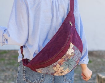 Burgundy large waist bag with colorful leaves, XL hip bag fro women for safe travel, Big fannypack crossbody, Bauchtasche, Chest bag