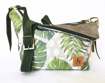 Green canvas satchel bag with monstera deliciosa, Boho crossbody bag women, Canvas messenger bag with zipper