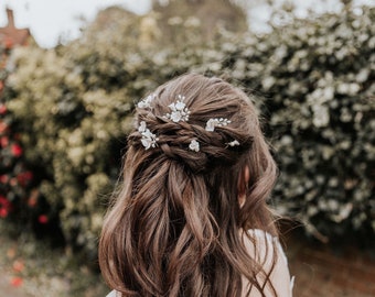 Luna hairpins, Bridal Hair Pin, Bridal Hairpin, Bridal Hairpiece, Flower hairpins, Floral hairpins, clay flower pins, bridal accessories