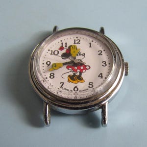 Vintage Women&#39;s Lorus Minnie Mouse Watch Model Y481-6310 Works Well Free Shipping