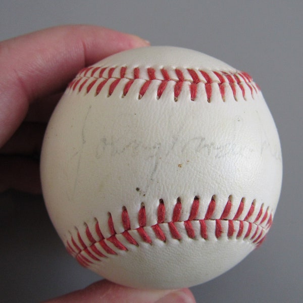 Vintage Johnny Vander Meer Autographed Signed Baseball Free Shipping