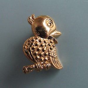 Vintage Gold Tone Bird Brooch Pin France Free Shipping