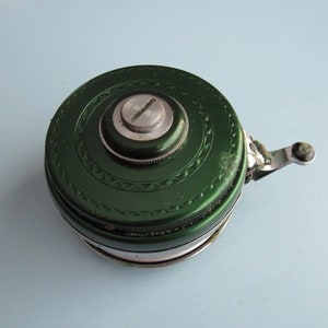 Vintage Shakespeare Silent Tru-art Automatic No. 1835 Model GD Fly Fishing  Reel Free Shipping 