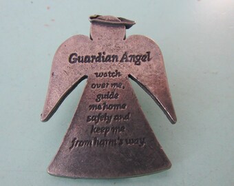 Vintage Treasures & Trinkets Guardian Angel Clip Free Shipping