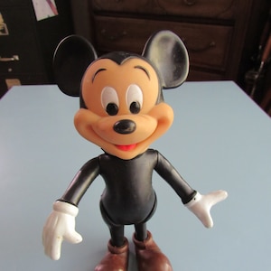 Vintage Poseable Mickey Mouse Figure Walt Disney Productions Free Shipping