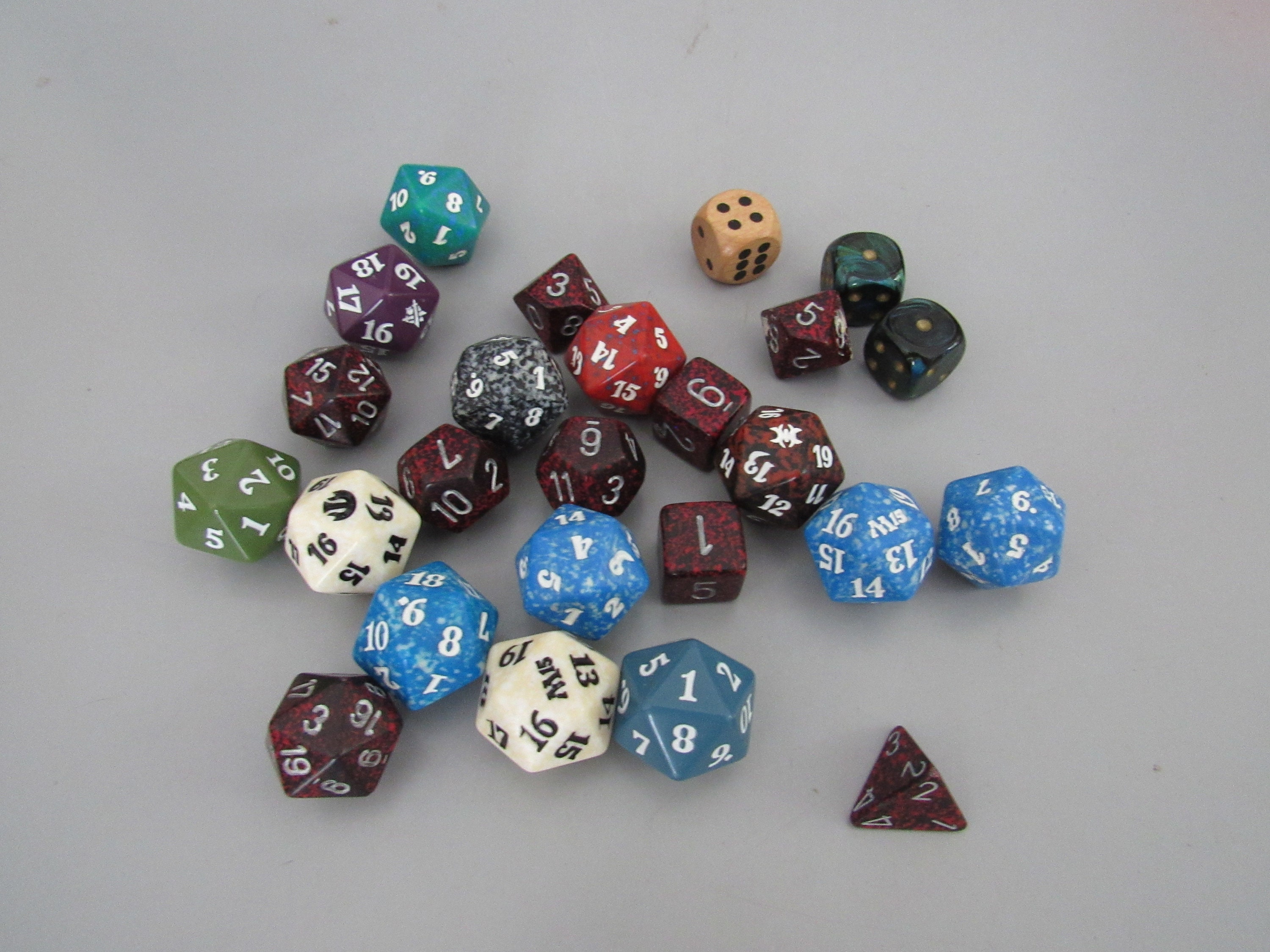 NEW Lot 144 Mini Vintage Dice Red Yellow Blue Butterscotch Green RPG D&D Liar's 