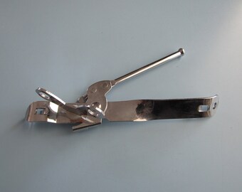 Vintage Metal Can Opener Free Shipping