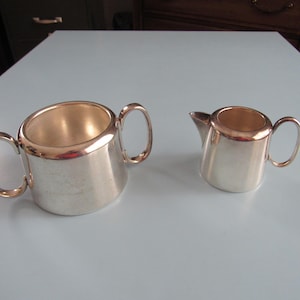 Vintage E.P.N.S Hard Soldered Creamer & Sugar Bowl Sheffield Free Shipping