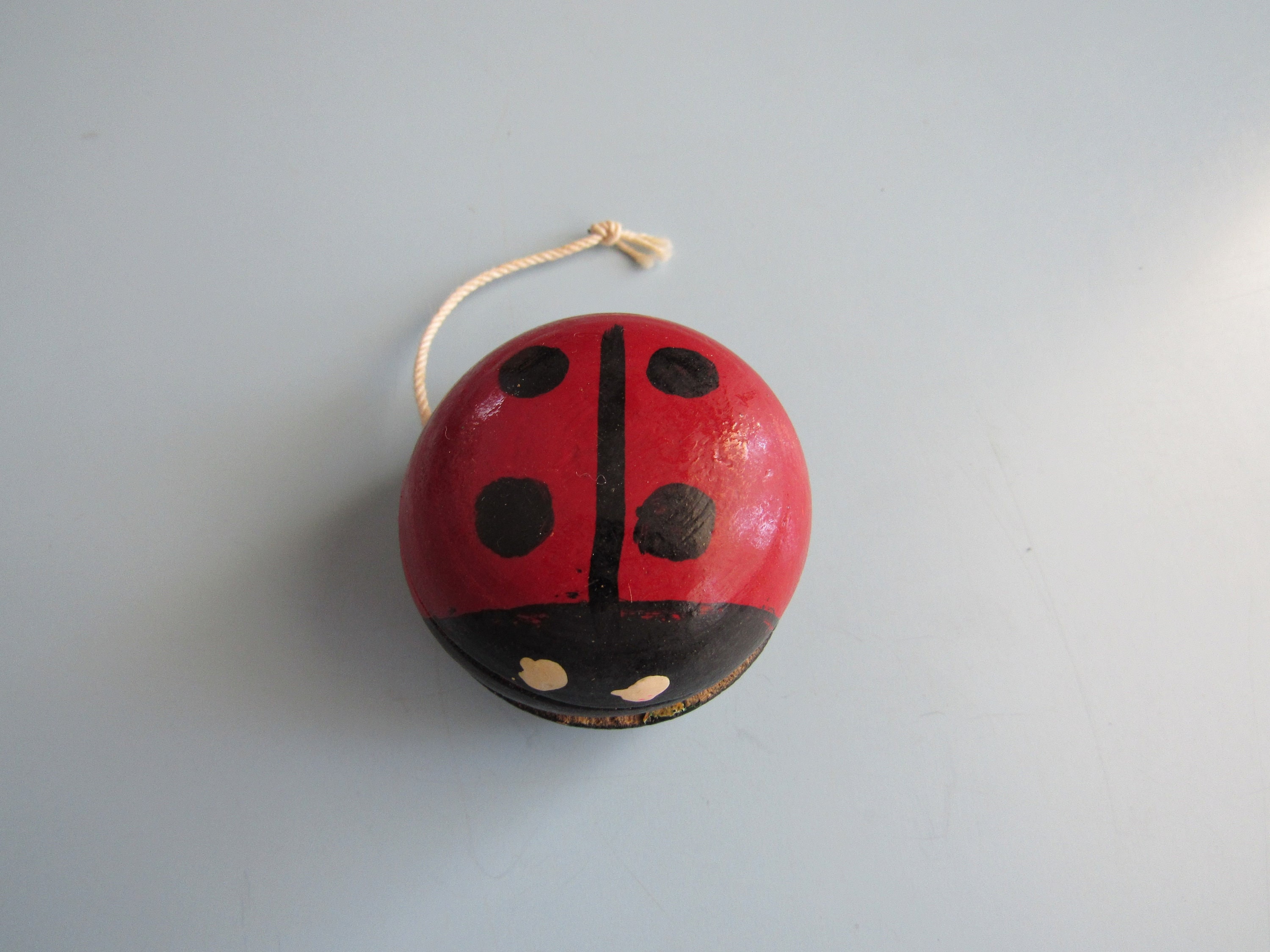 Miraculous-Kit accessoires Yoyo et boucles d'oreilles Ladybug