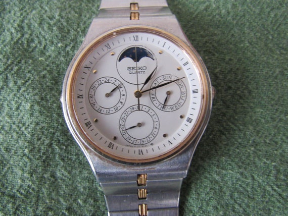 seiko moon phase watch