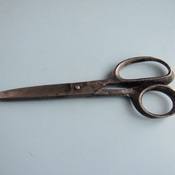 Vintage D.L. Scissors Drop Forged Steel Free Shipping