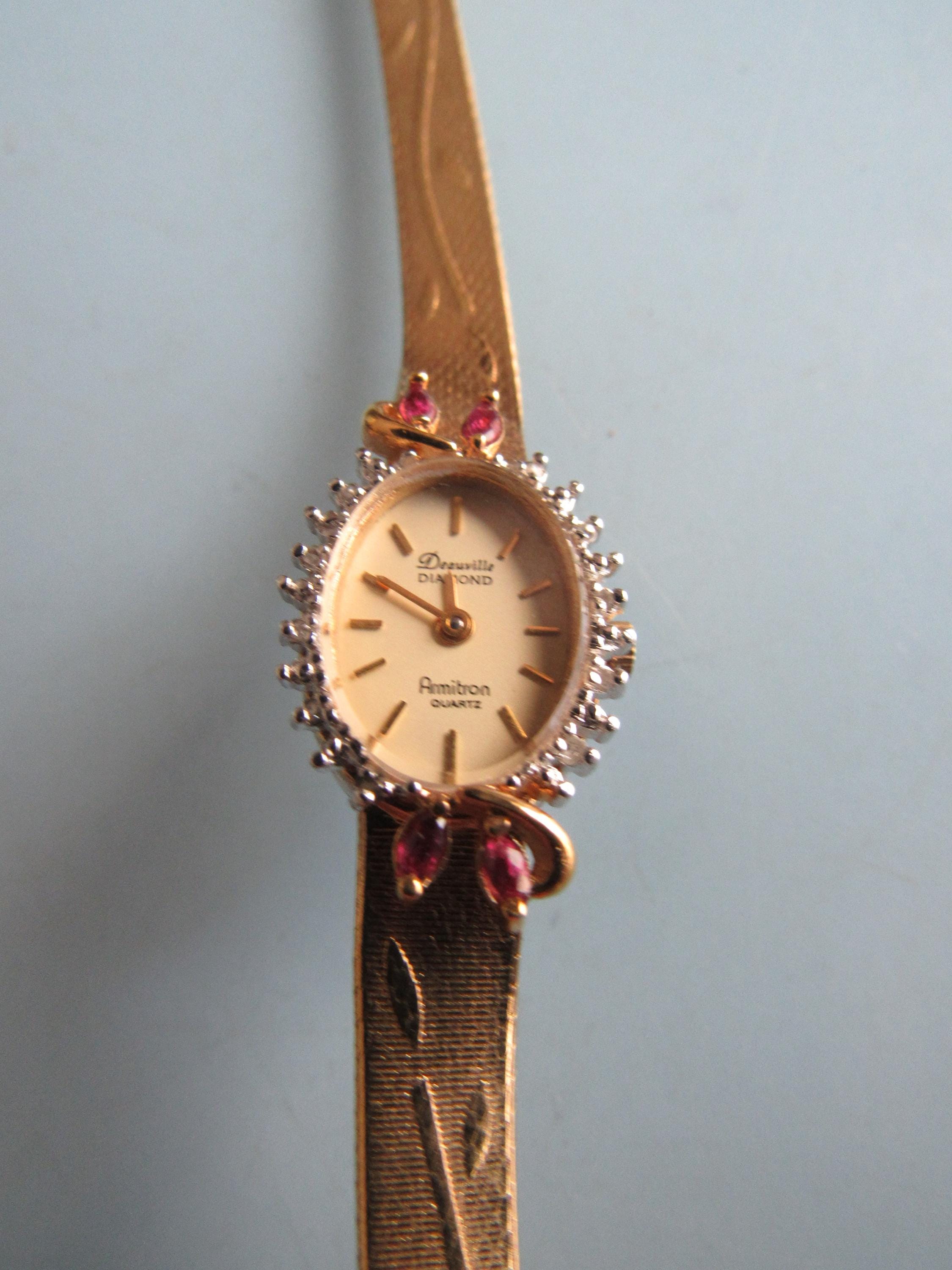 Vintage Armitron Deauville Diamond 19mm Ladies\' Gold Tone Bracelet Watch. 7\