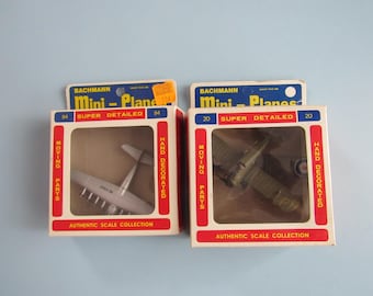 Vintage Bachmann Mini-planes Douglas Skyraider No. 66 Free