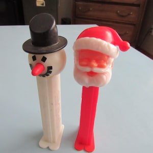 Lot of 2 Vintage Christmas Pez Dispensers Santa Claus Snowman Free Shipping
