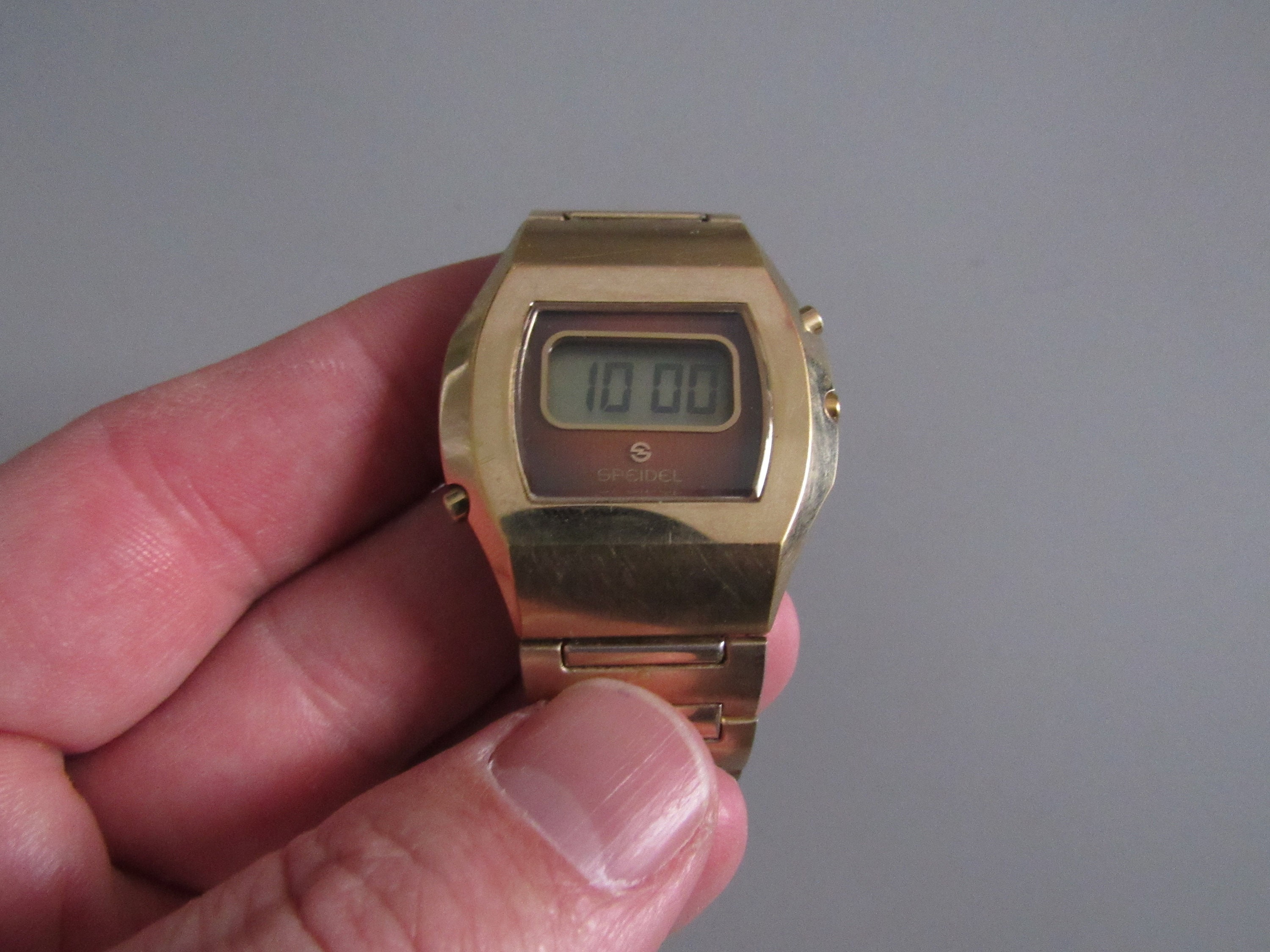 Vintage Men s Gold Tone Speidel Digital Watch Works Free Shipping