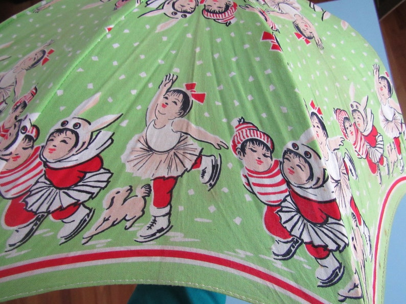 Vintage Child-Sized Asian Themed Parasol Umbrella Free Shipping image 5