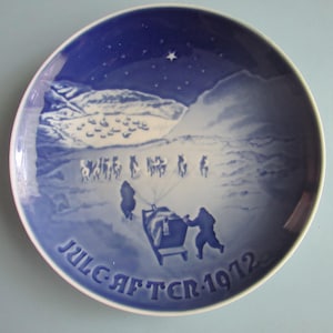 Vintage Bing & Grondahl Christmas Plate 1972 Christmas in Greenland Free Shipping