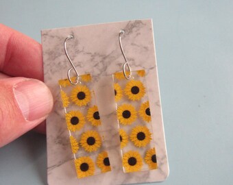 Vintage Sunflower Dangle Earrings Acrylic Free Shipping