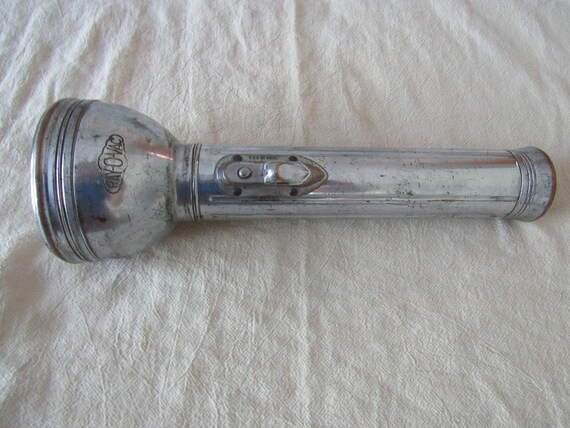 Vintage Rayovac Flashlight Free Shipping | Etsy