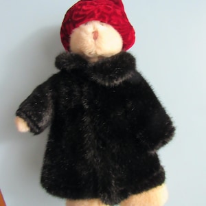 Vintage Russ Berrie Nuria Bear Plush Free Shipping