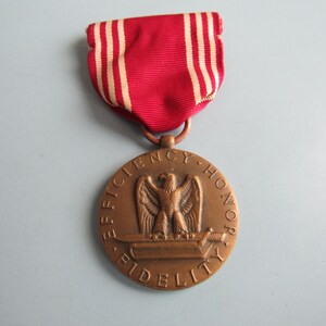 Vintage US Army Good Conduct Medal Free Shipping