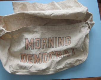 Vintage 80s / 90s Distressed Boone News Republican Canvas